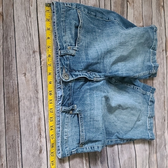 Arizona Jean Co. medium wash jean shorts with 10" inseam - Picture 8 of 8